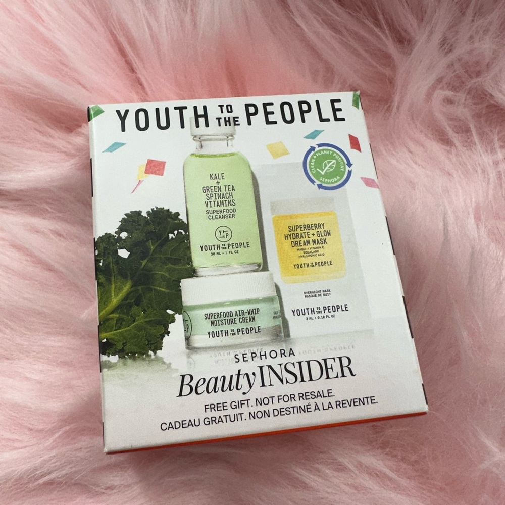 Youth to the People Skincare Set